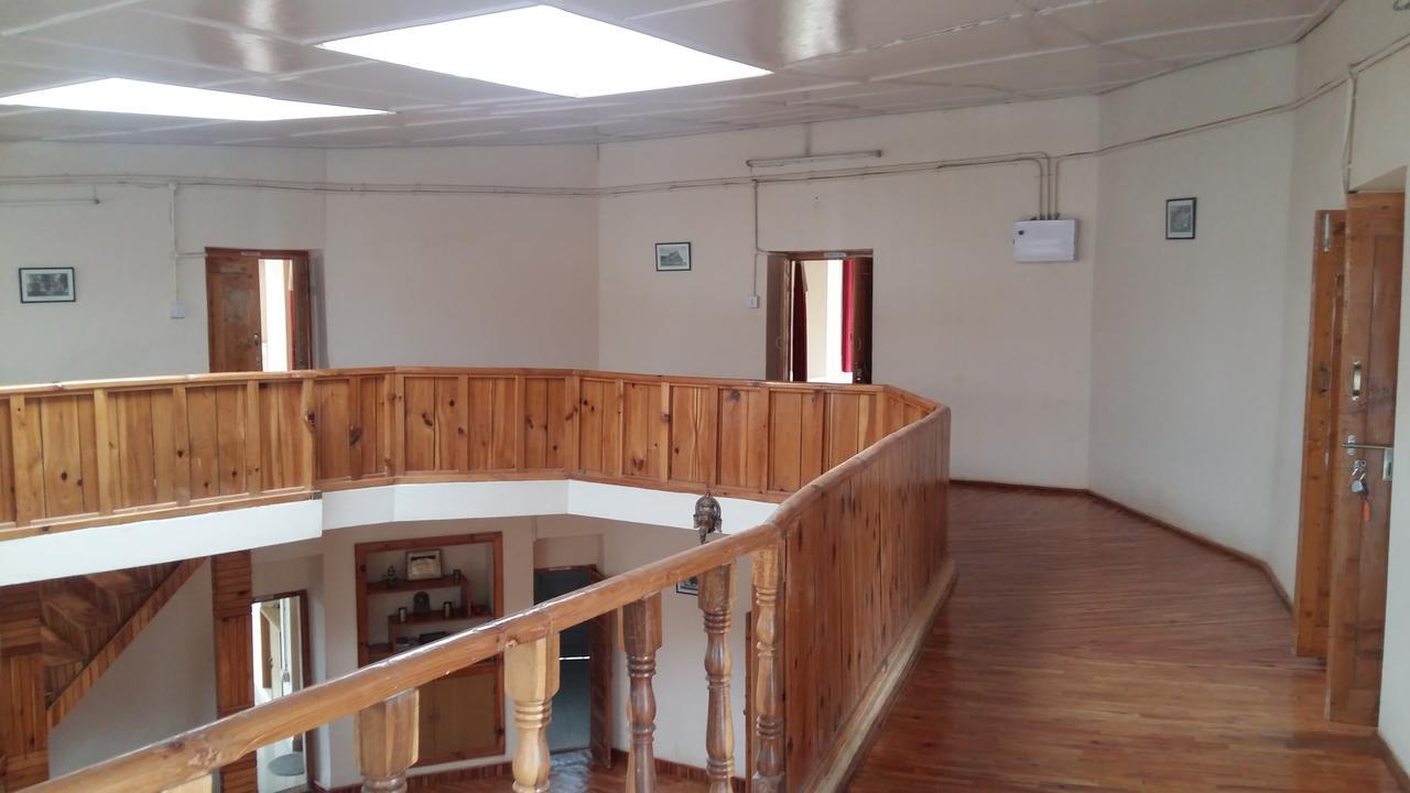 The Tara Villa Shamshi Luaran gambar