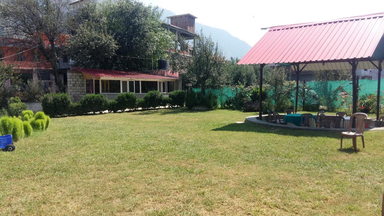 The Tara Villa Shamshi Luaran gambar